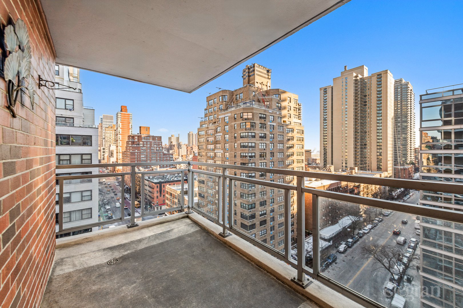 360 E 72nd Street A-1410