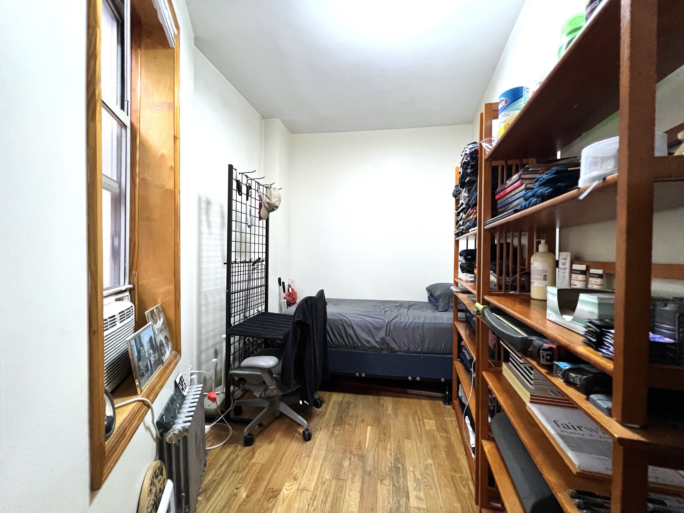 35 Henry Street 3-A