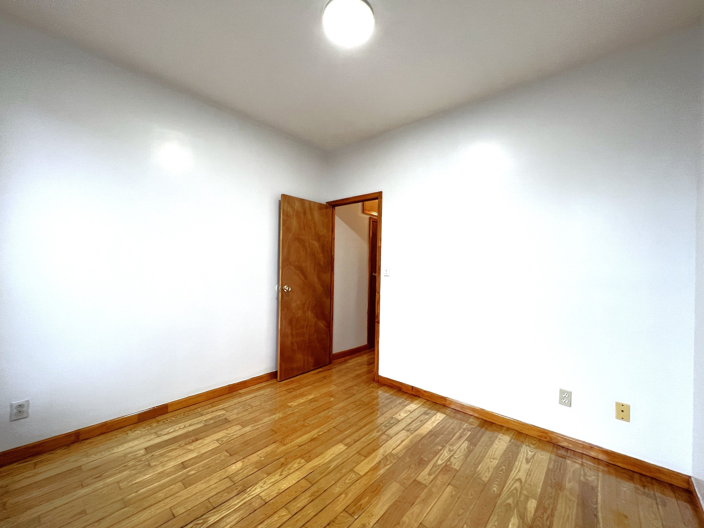 35 Henry Street 3-A