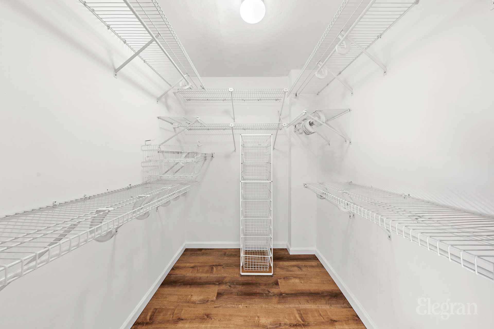 382 Central Park W 18-J