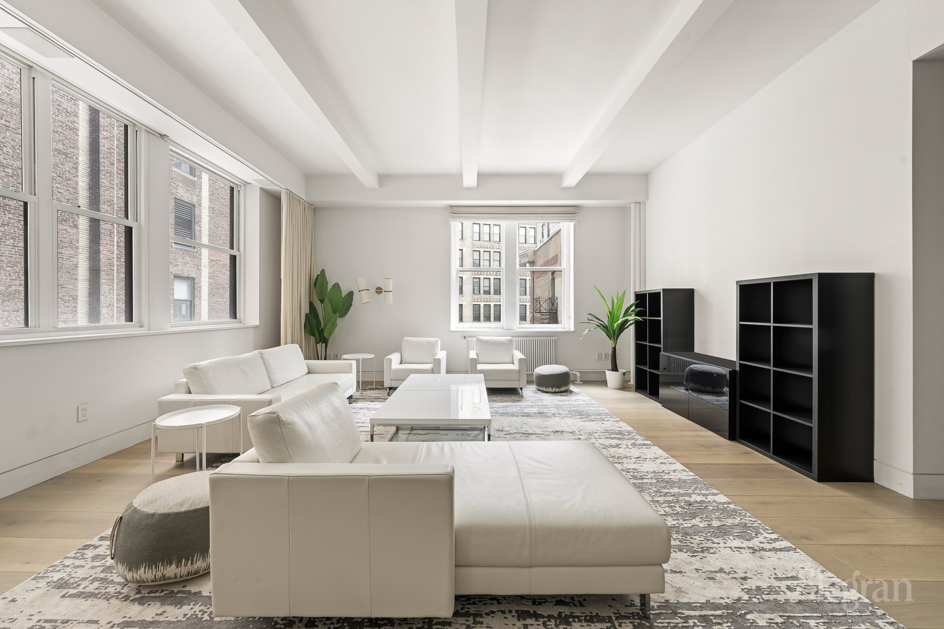 7 E 20th Street 7-R