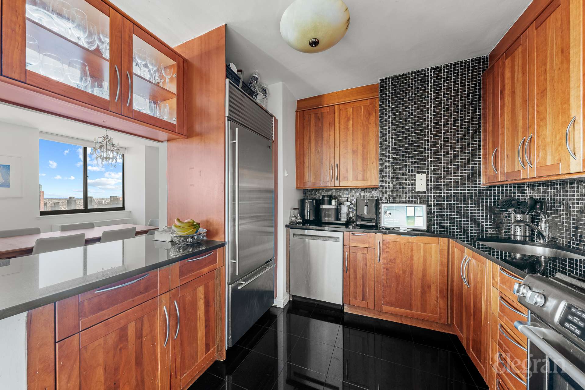 250 E 40th Street 47-C