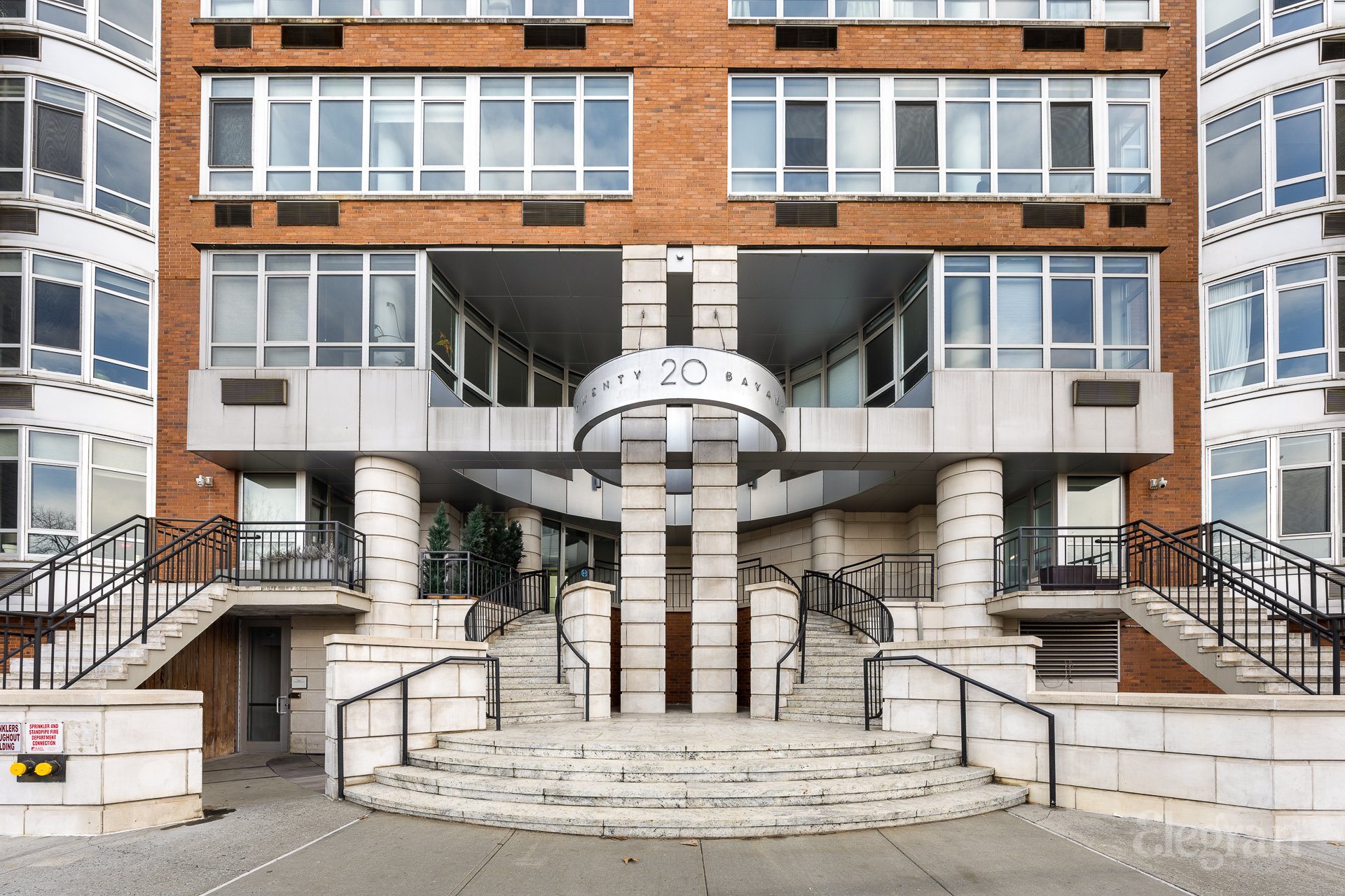 20 Bayard Street 8-C