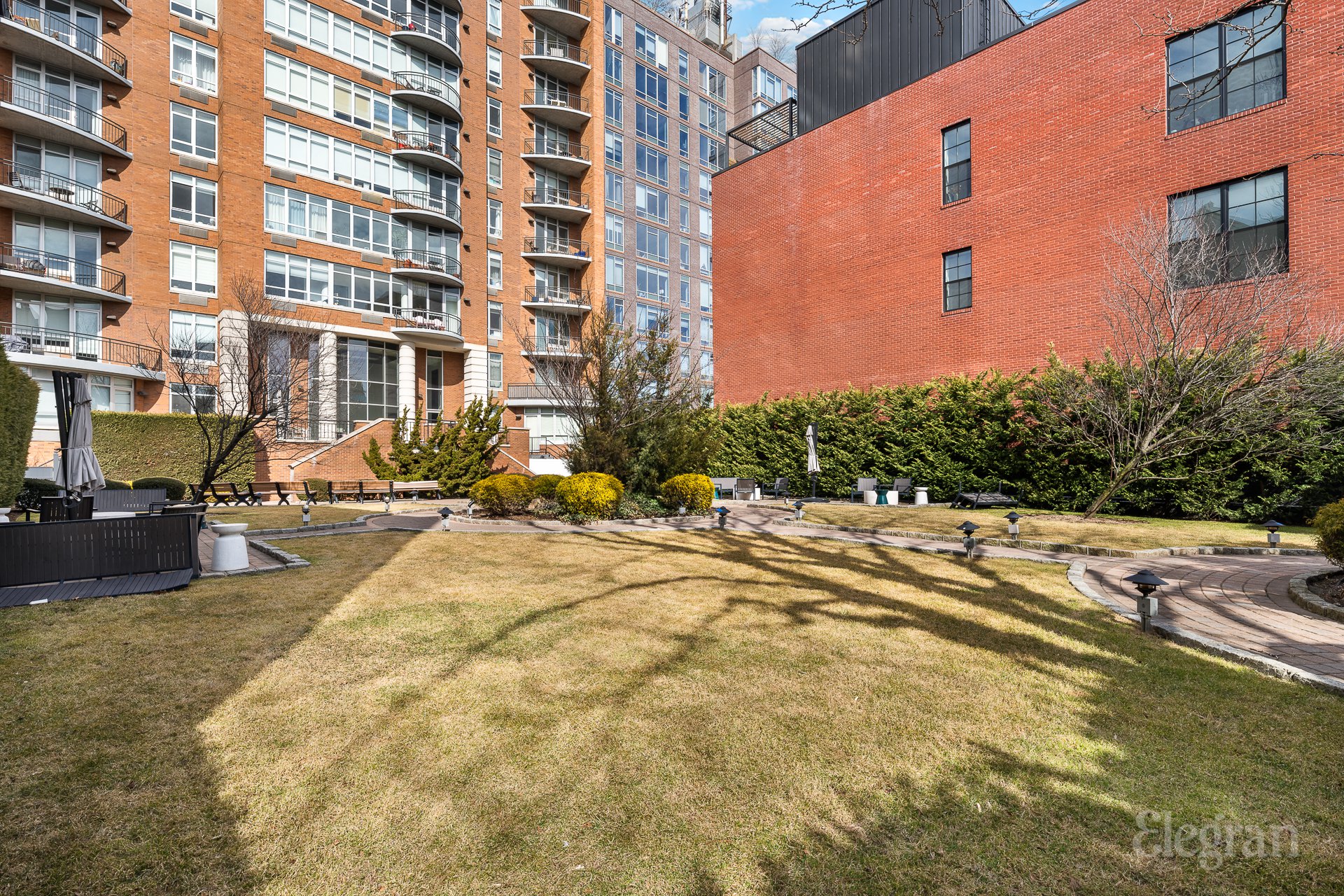 20 Bayard Street 8-C