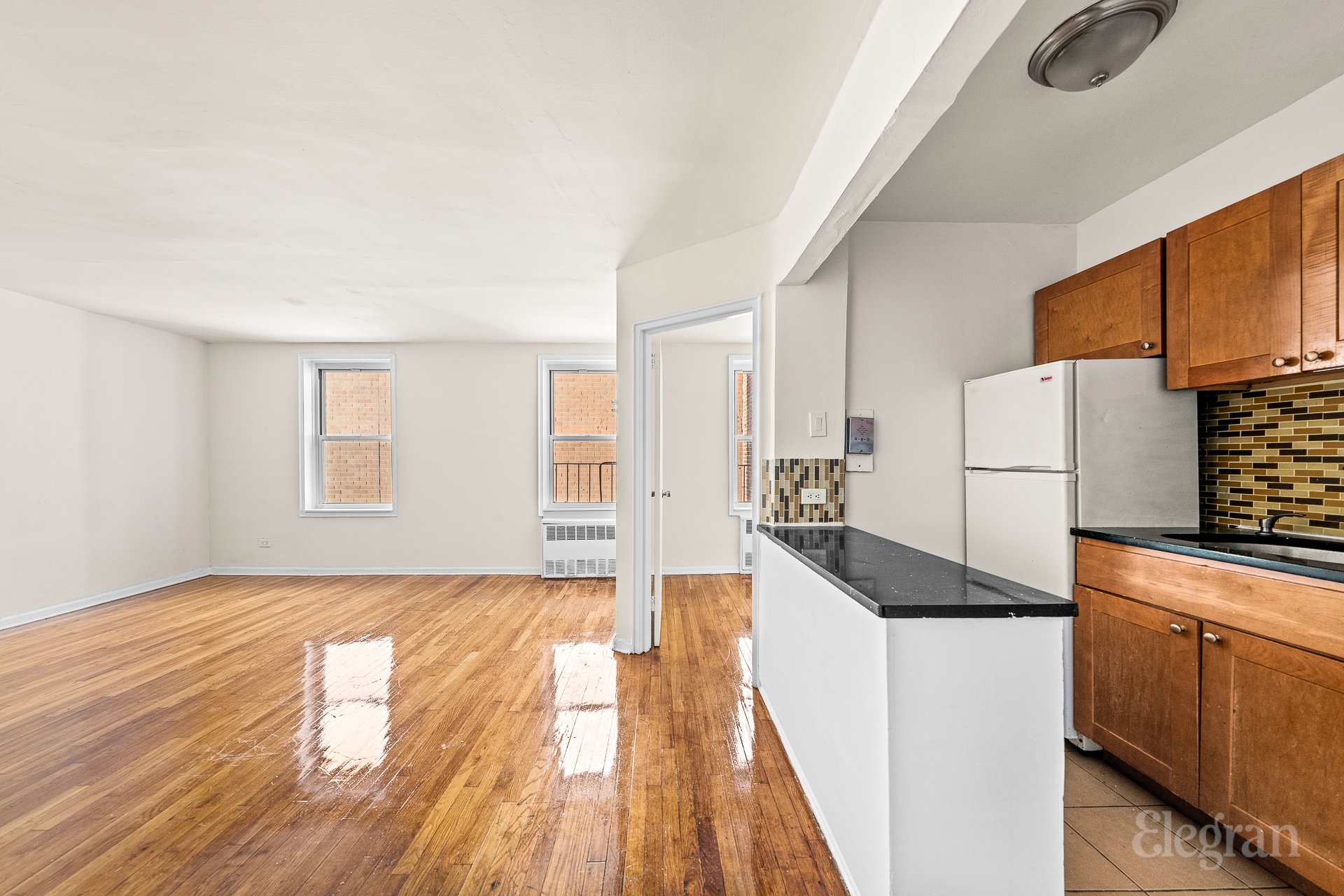 36-25 Parsons Boulevard 4-L