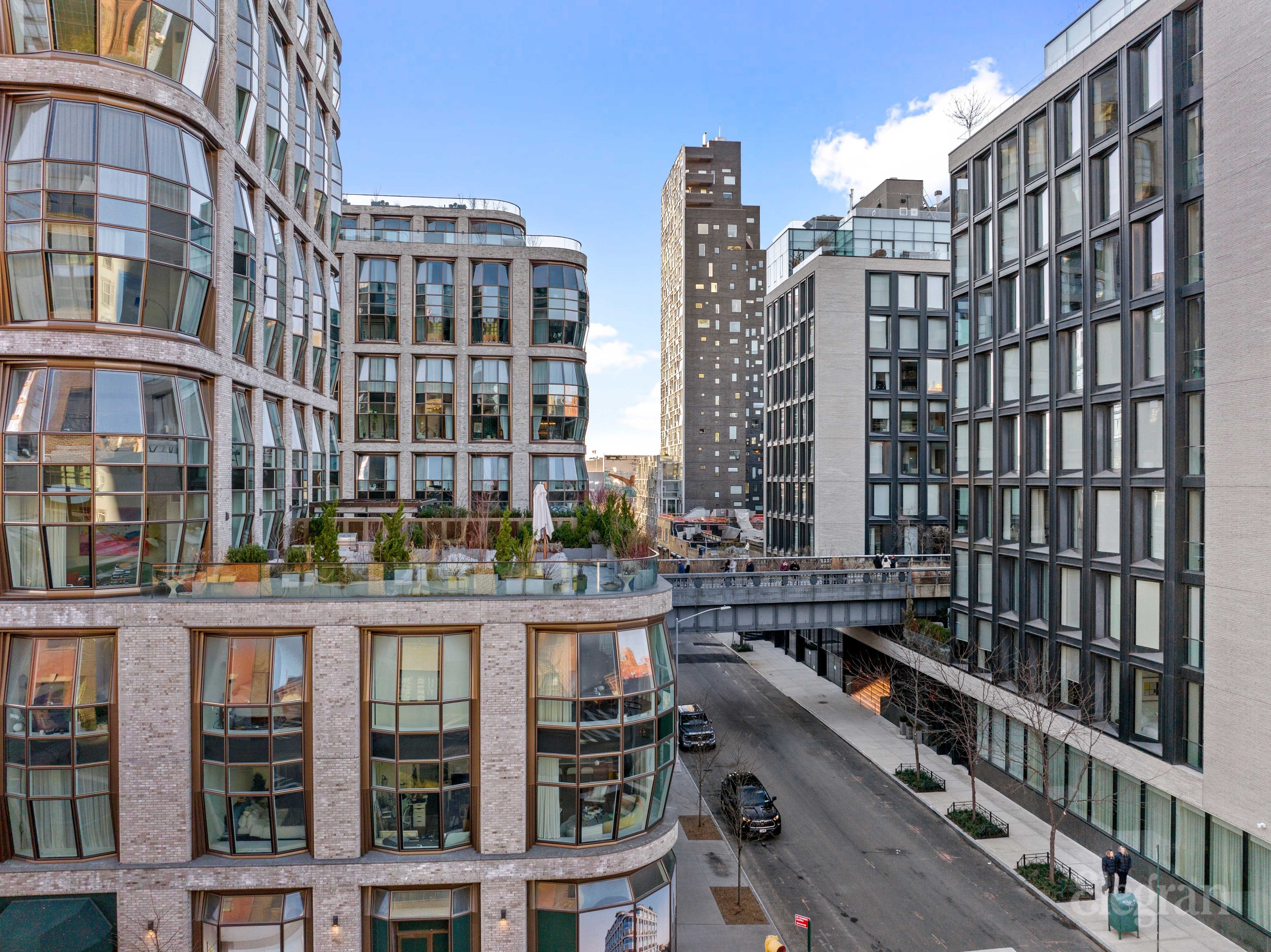 456 W 19th Street 4/5D
