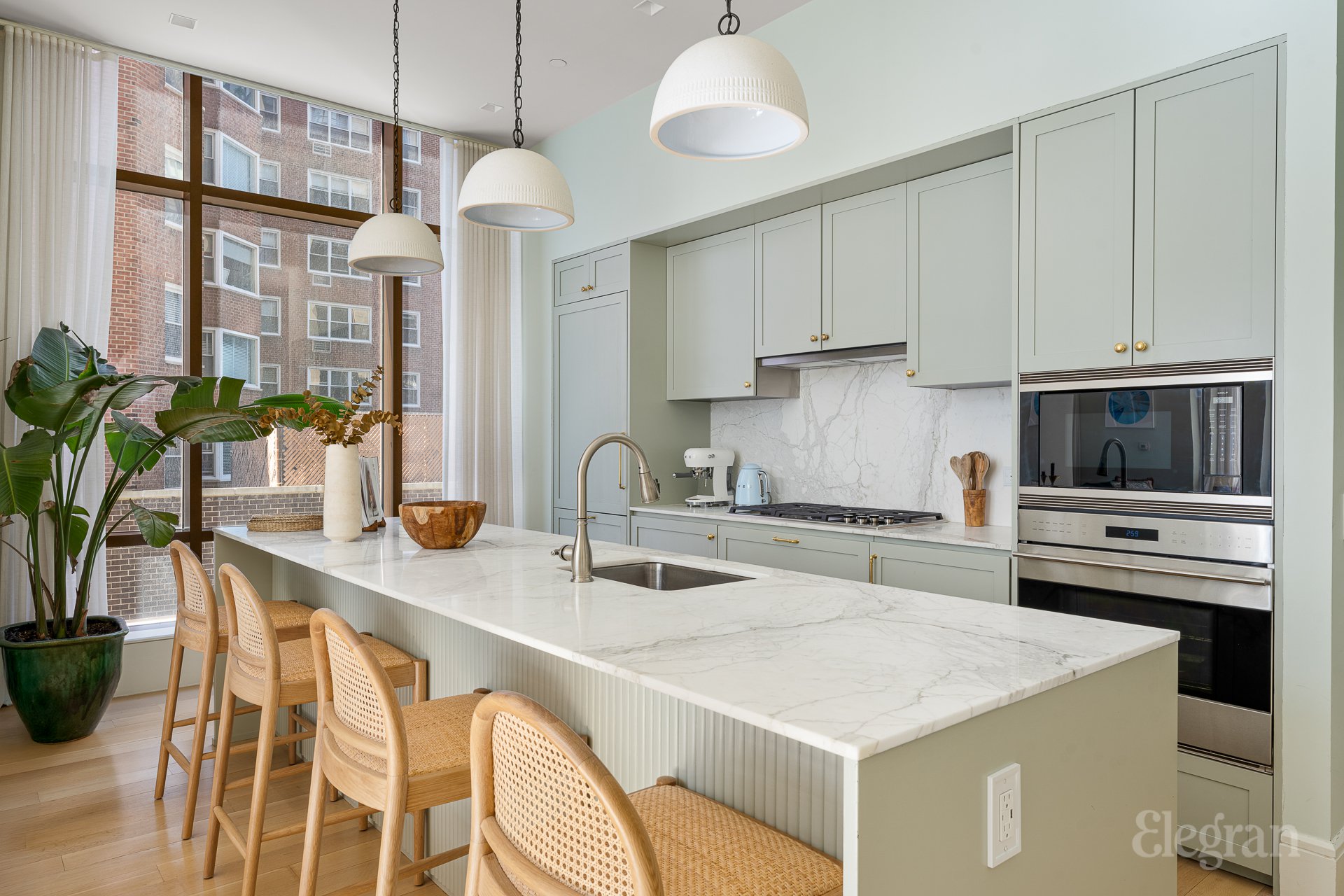 215 E 19th Street 2-B