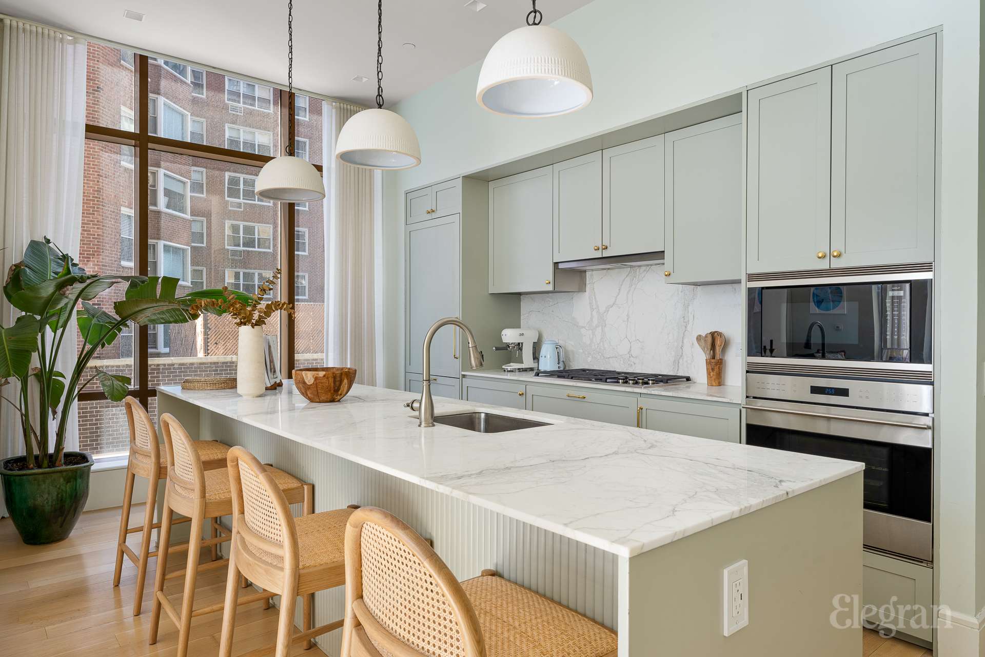 215 E 19th Street 2-B