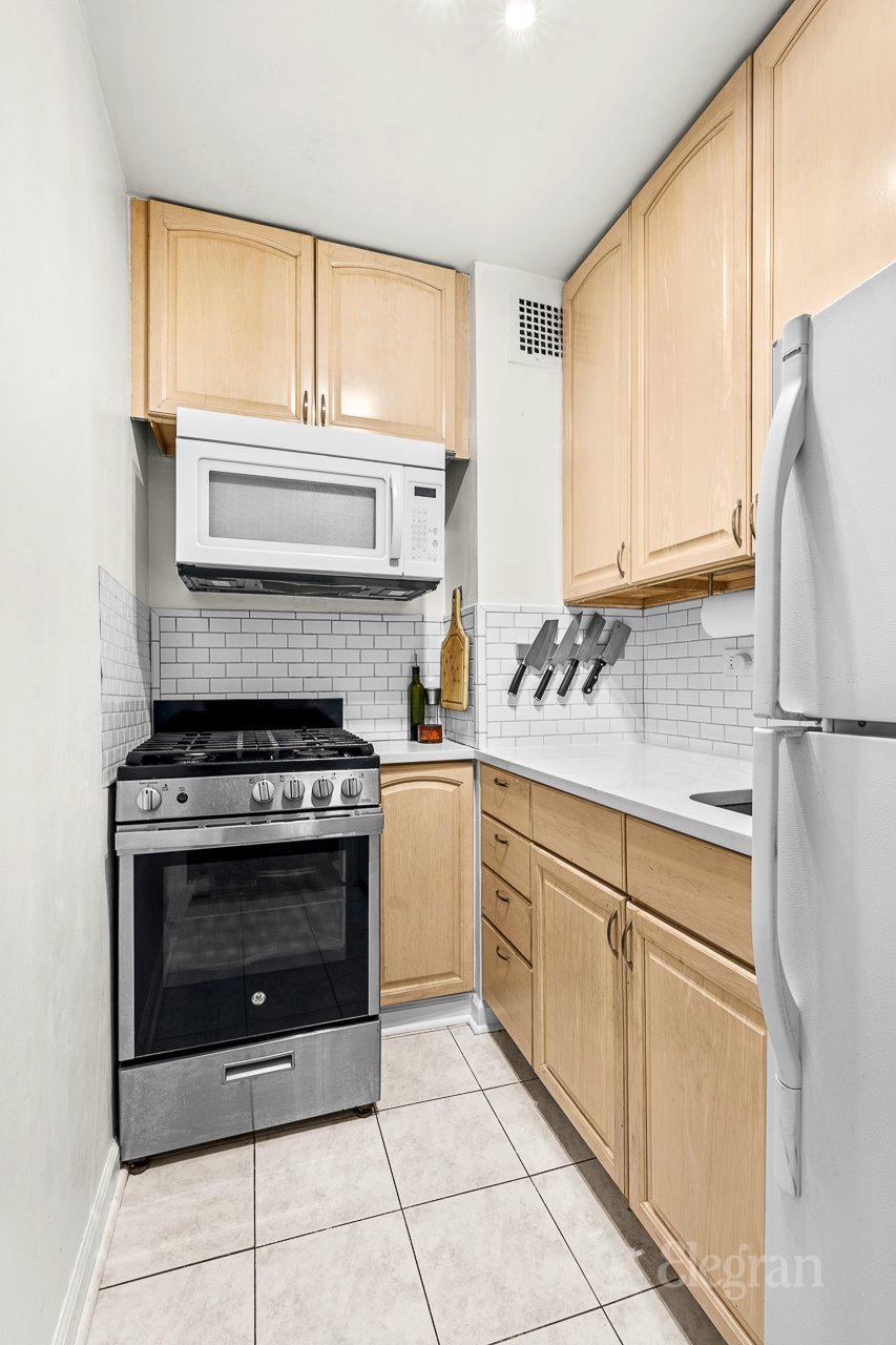 301 E 62nd Street 6-D