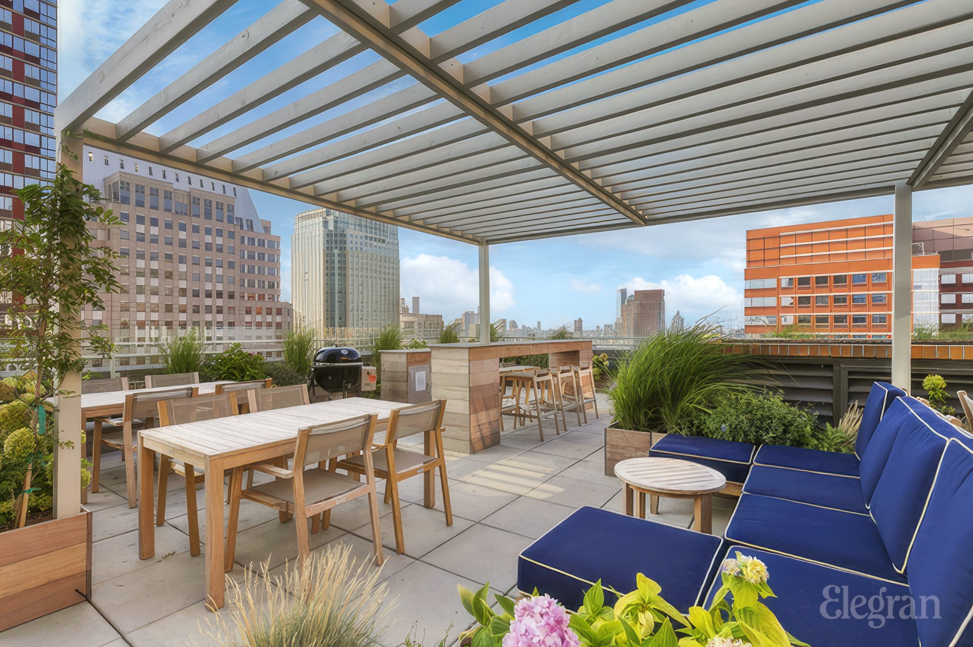 365 Bridge Street 11-E