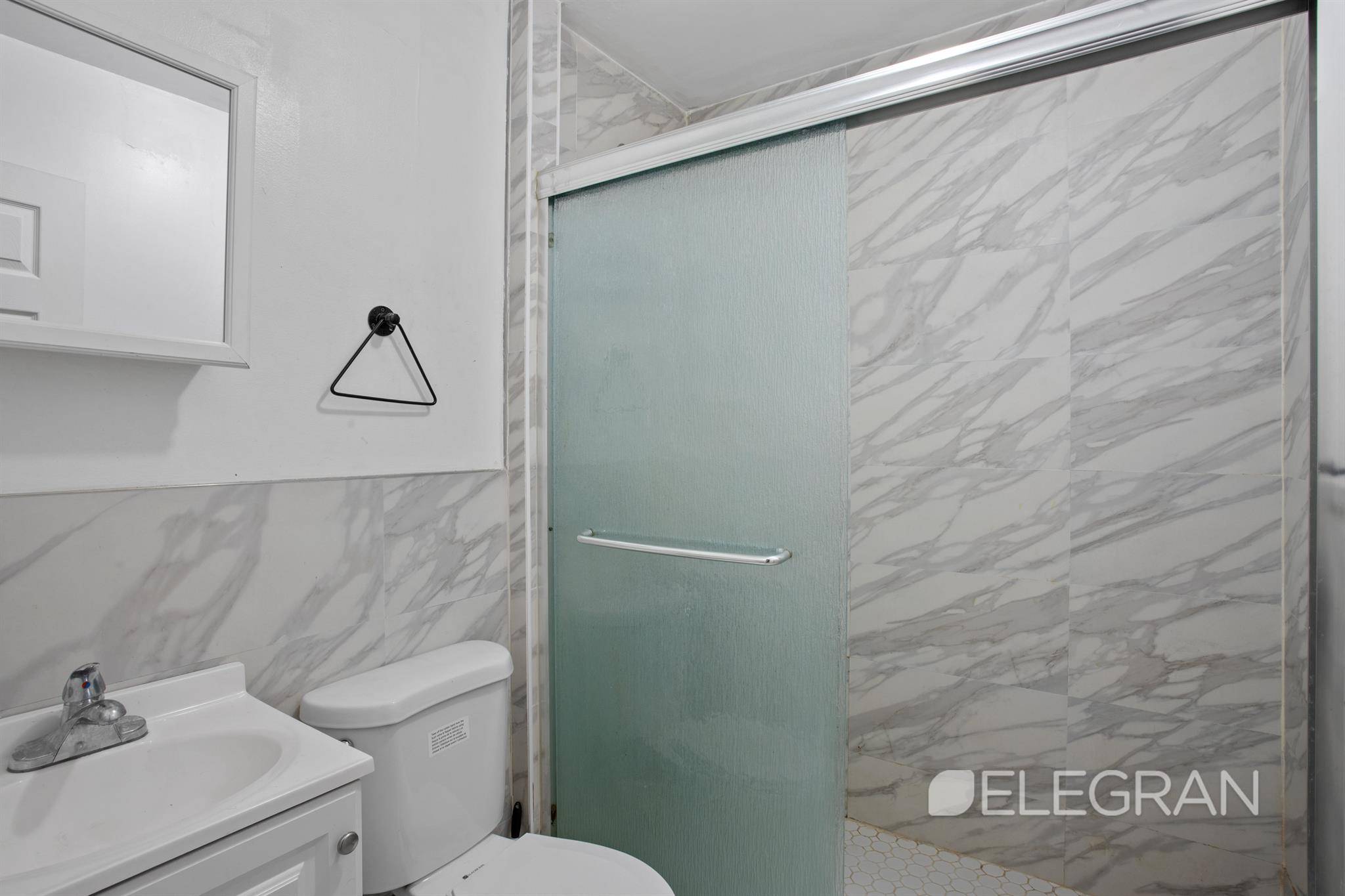 208 W 30th Street 403-A