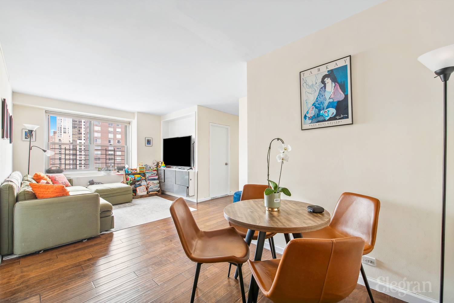 345 E 86th Street 12-G