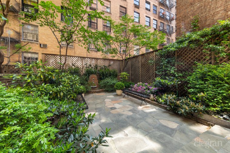 40 E 67th Street
