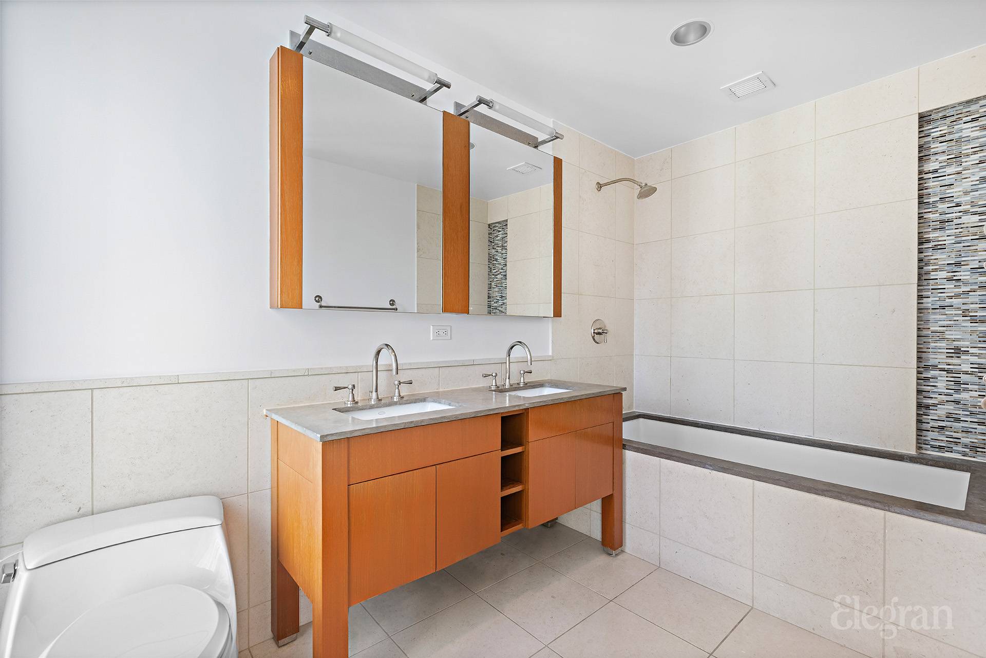 350 W 42nd Street 45G