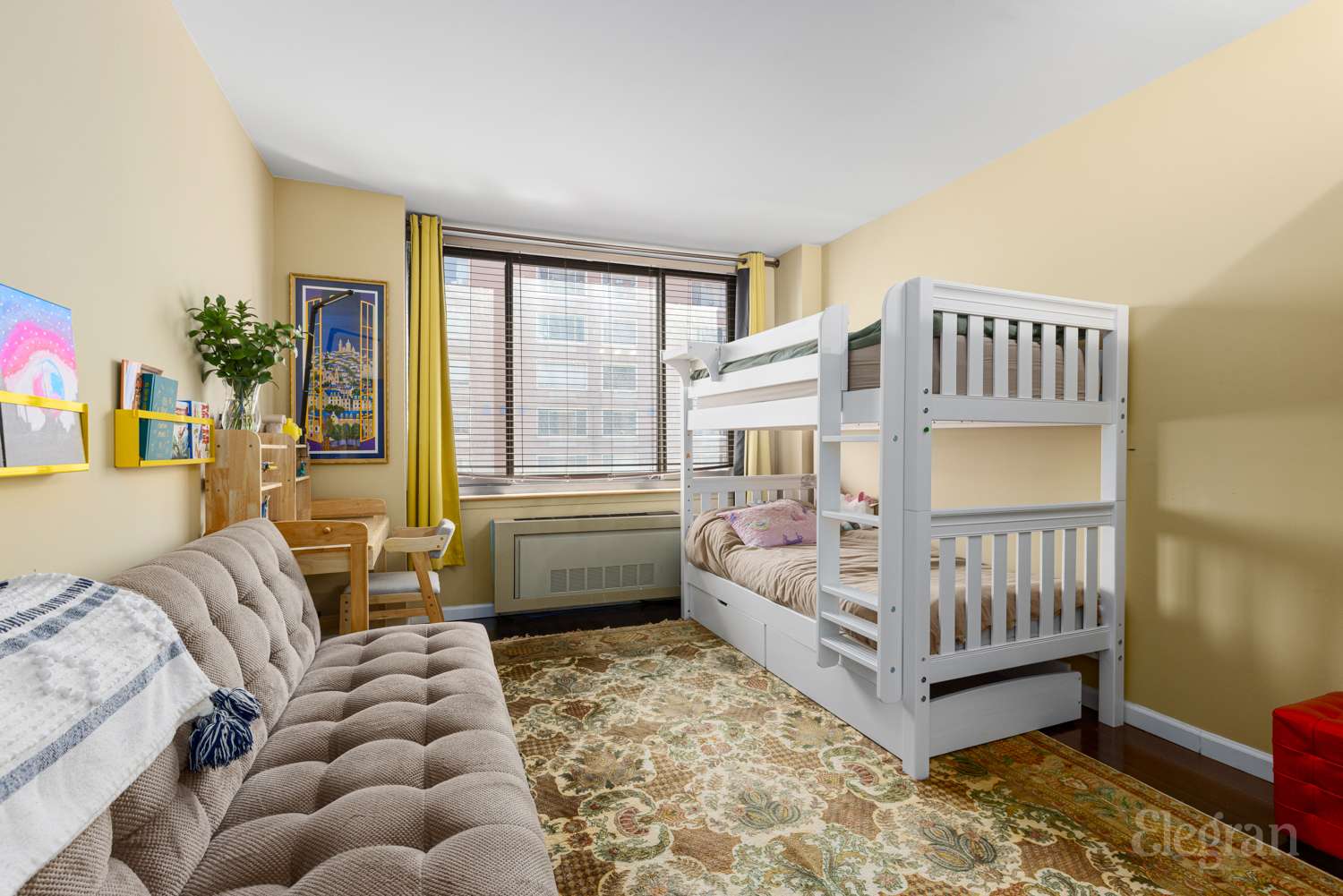 300 Albany Street 7i