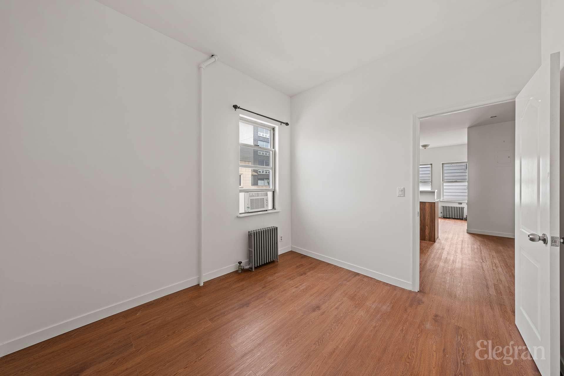 448 Humboldt Street 2R