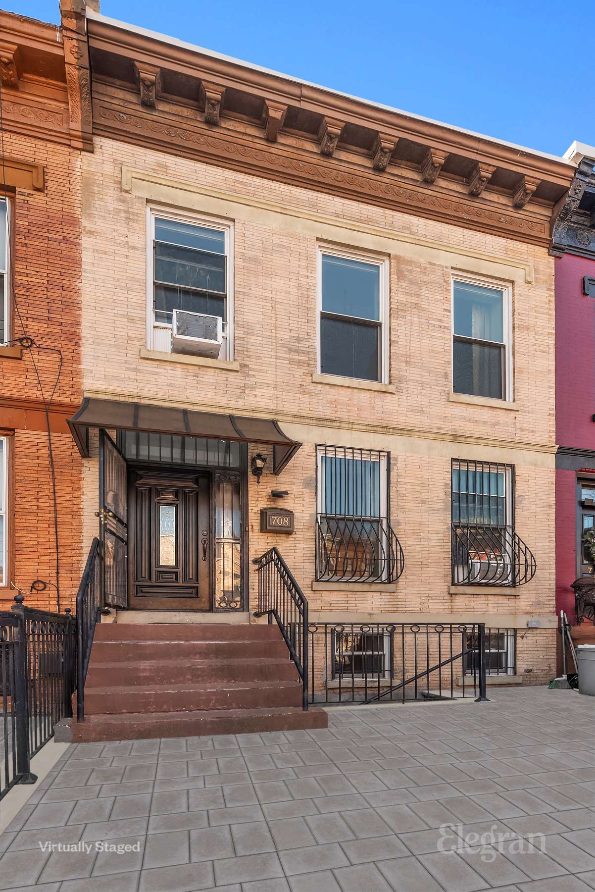 708 Lexington Avenue