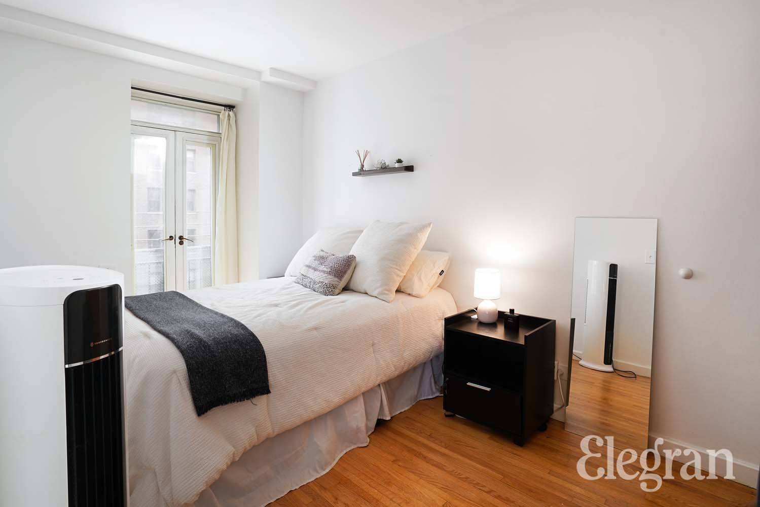 217 E 60th Street 401