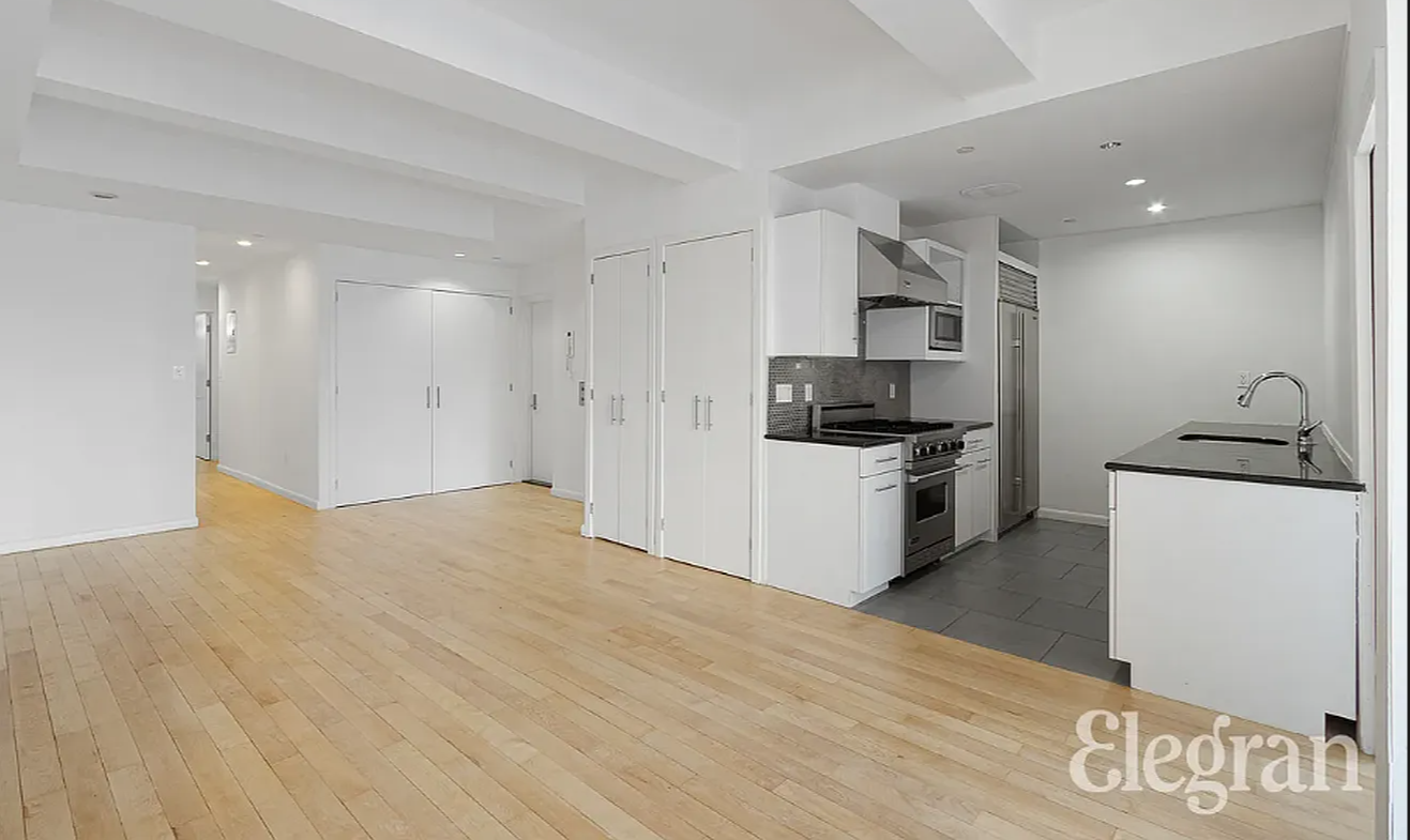 446 W 38th Street Floor 4