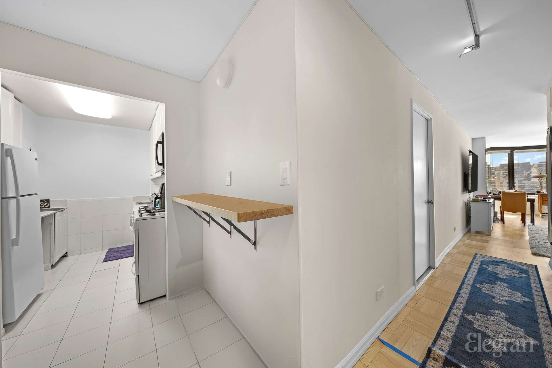 330 E 38th Street 16B