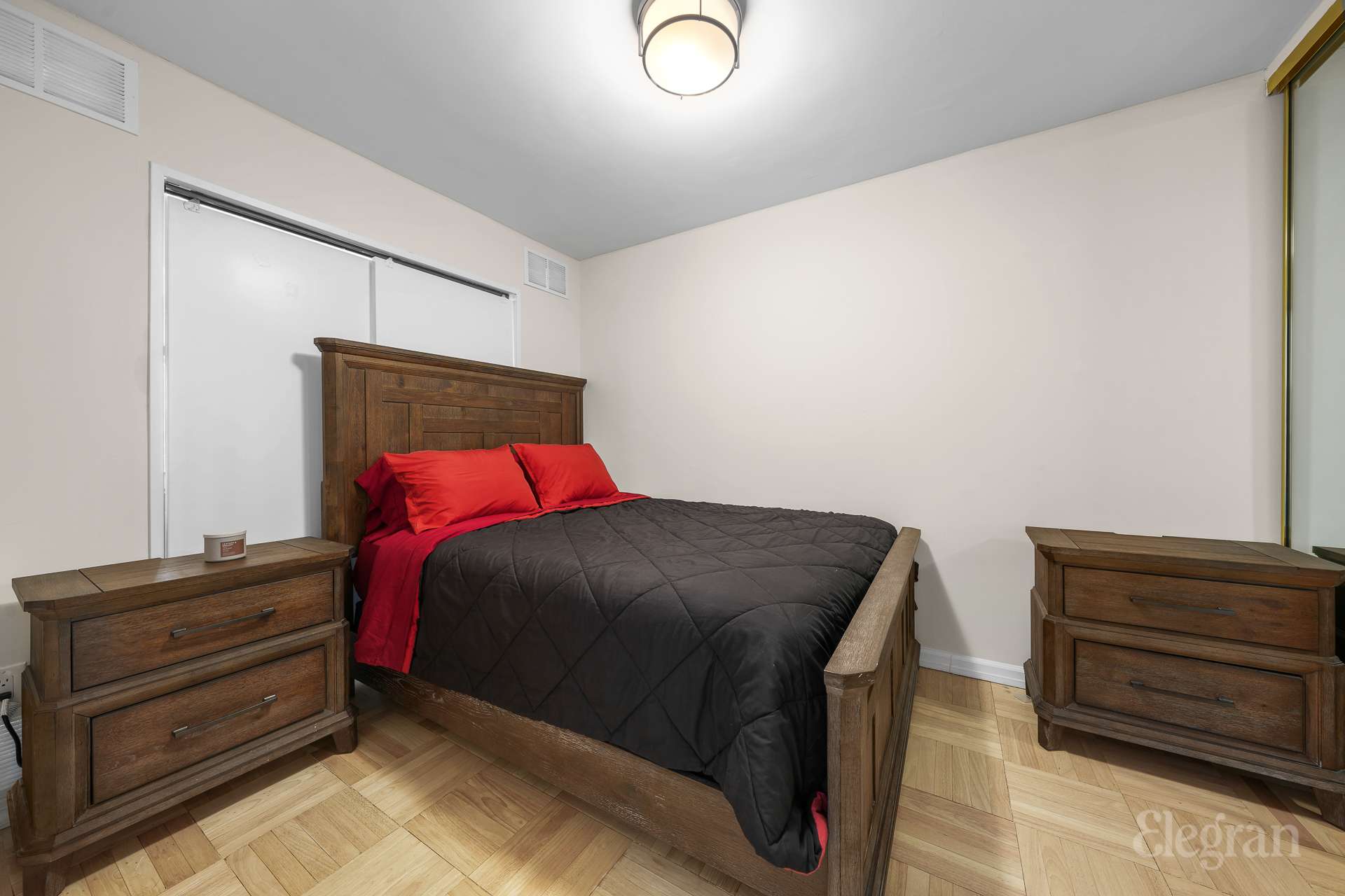 330 E 38th Street 16B