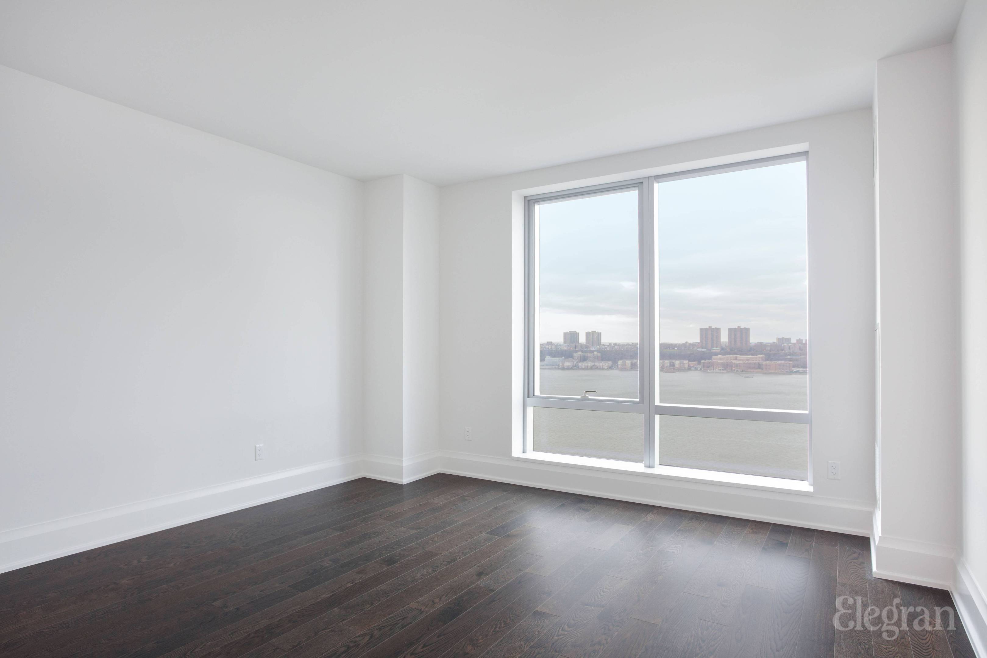 50 Riverside Boulevard 19A