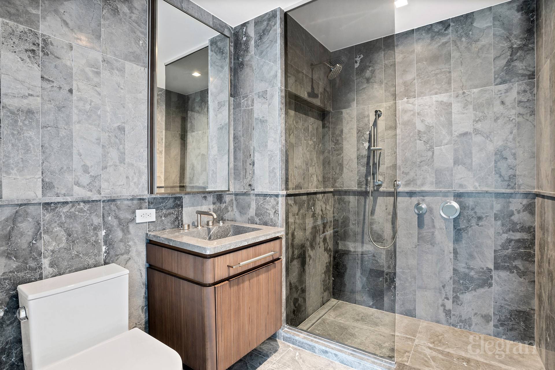 208 Delancey Street 0