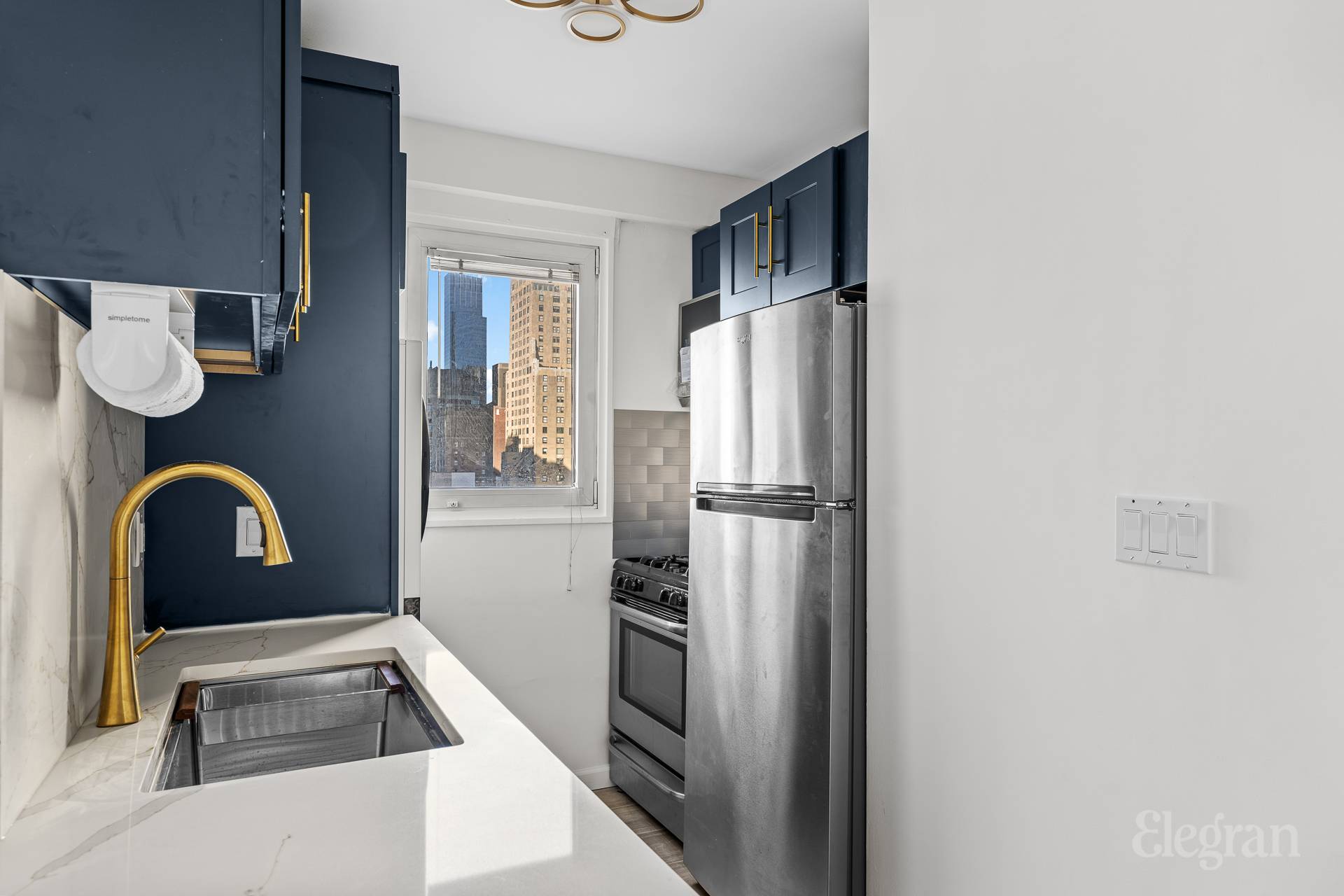 58 W 58th Street 26F