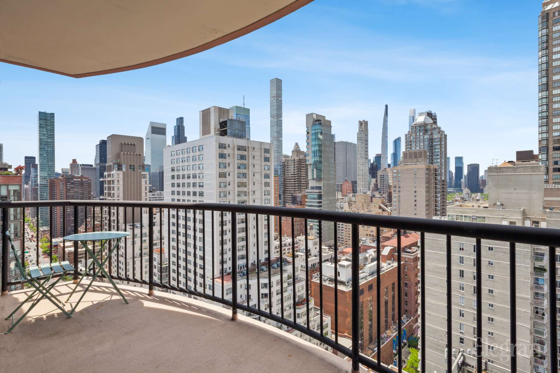 304 E 65th Street 29B