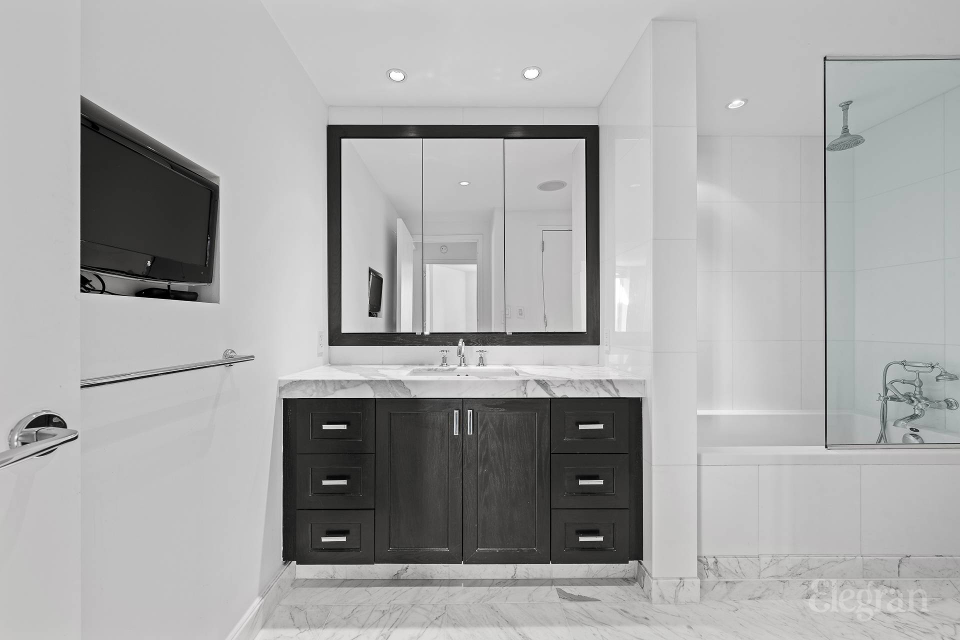 333 Rector Place PH2S