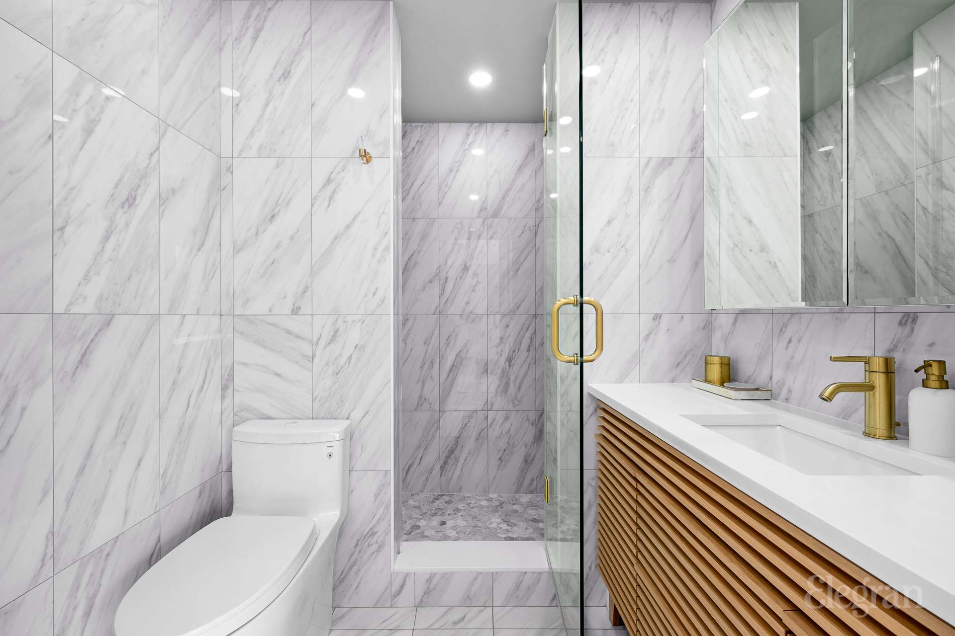 166 E 63rd Street 20A