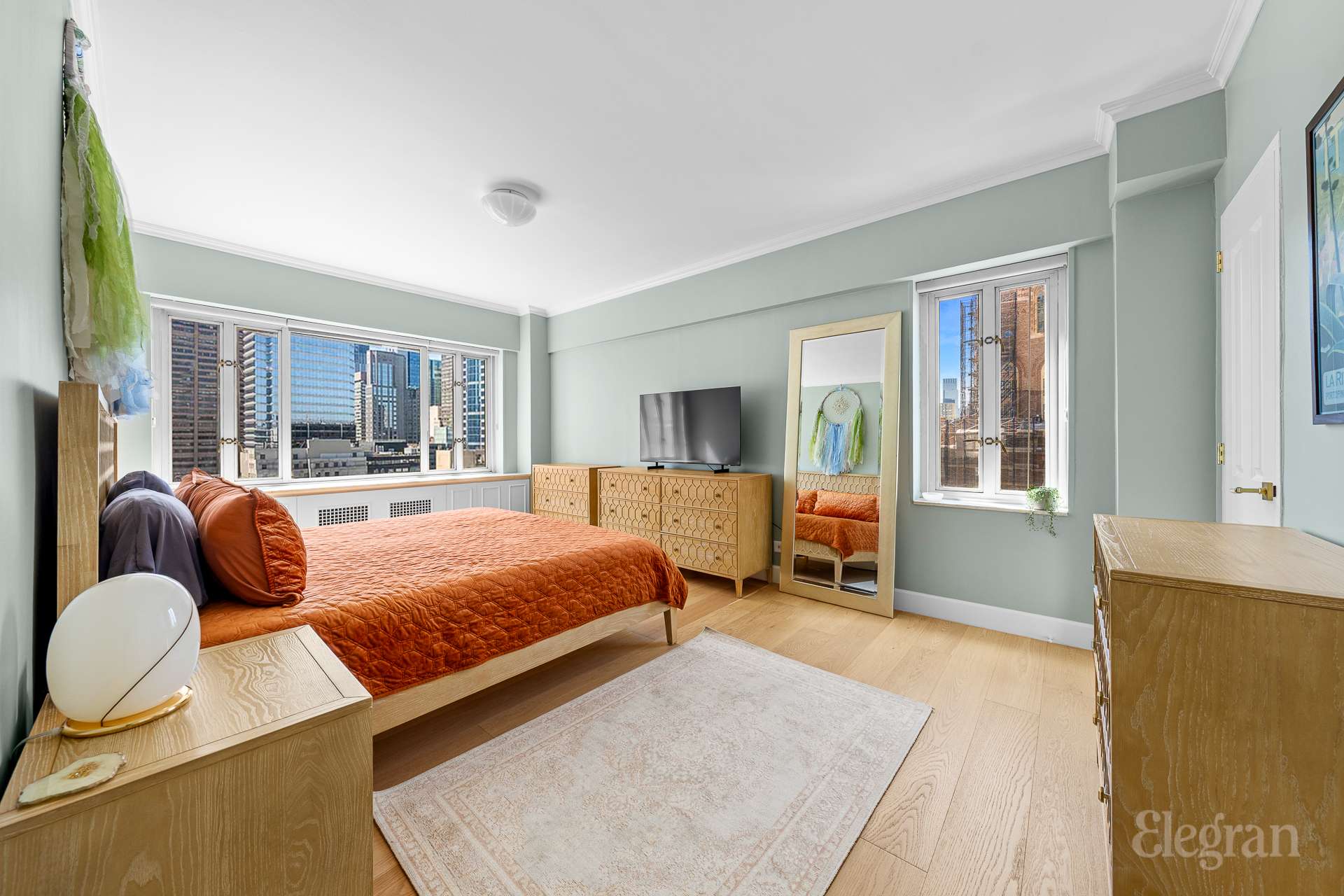 166 E 63rd Street 20A