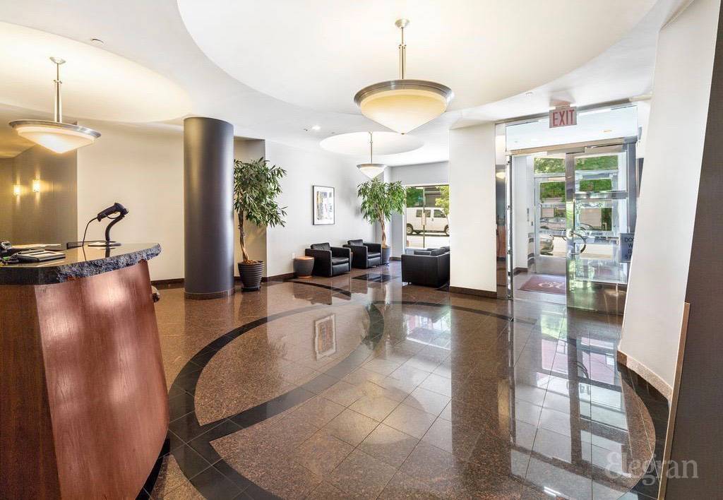 1400 5th Avenue 4G