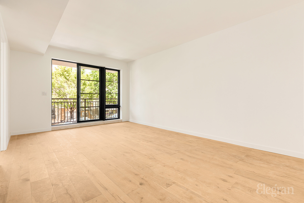 216 20th Street 2
