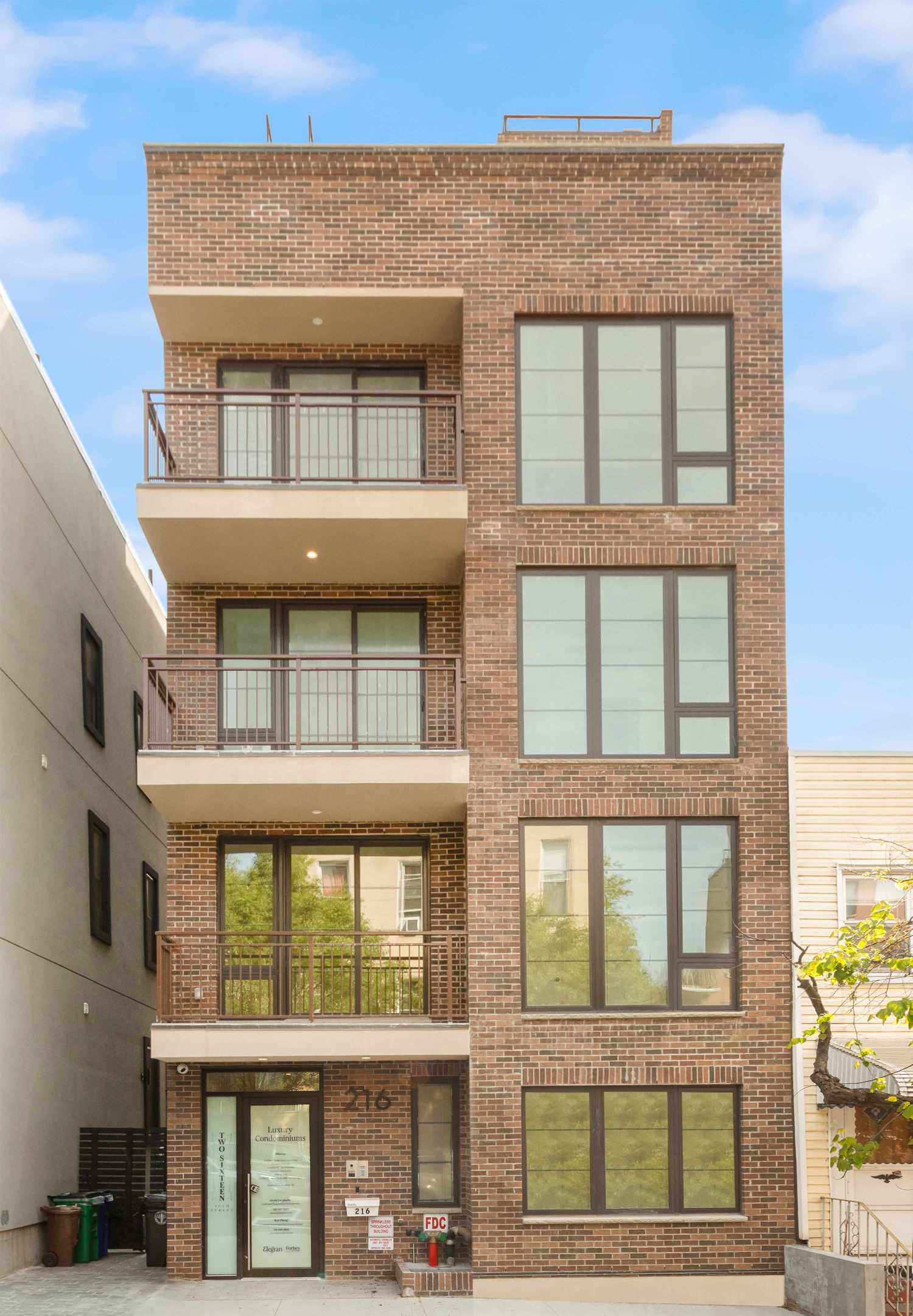 216 20th Street 2