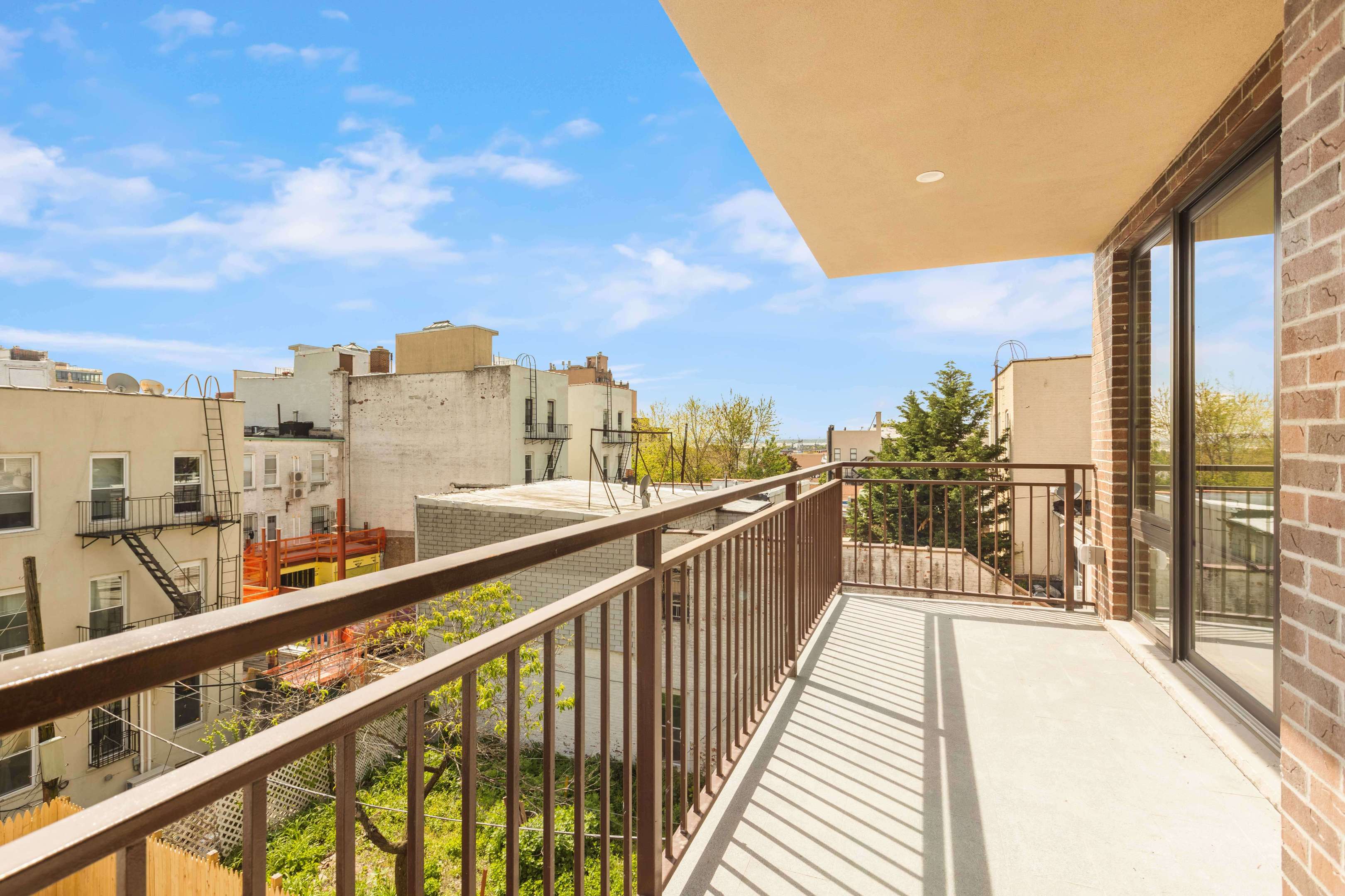 216 20th Street 2