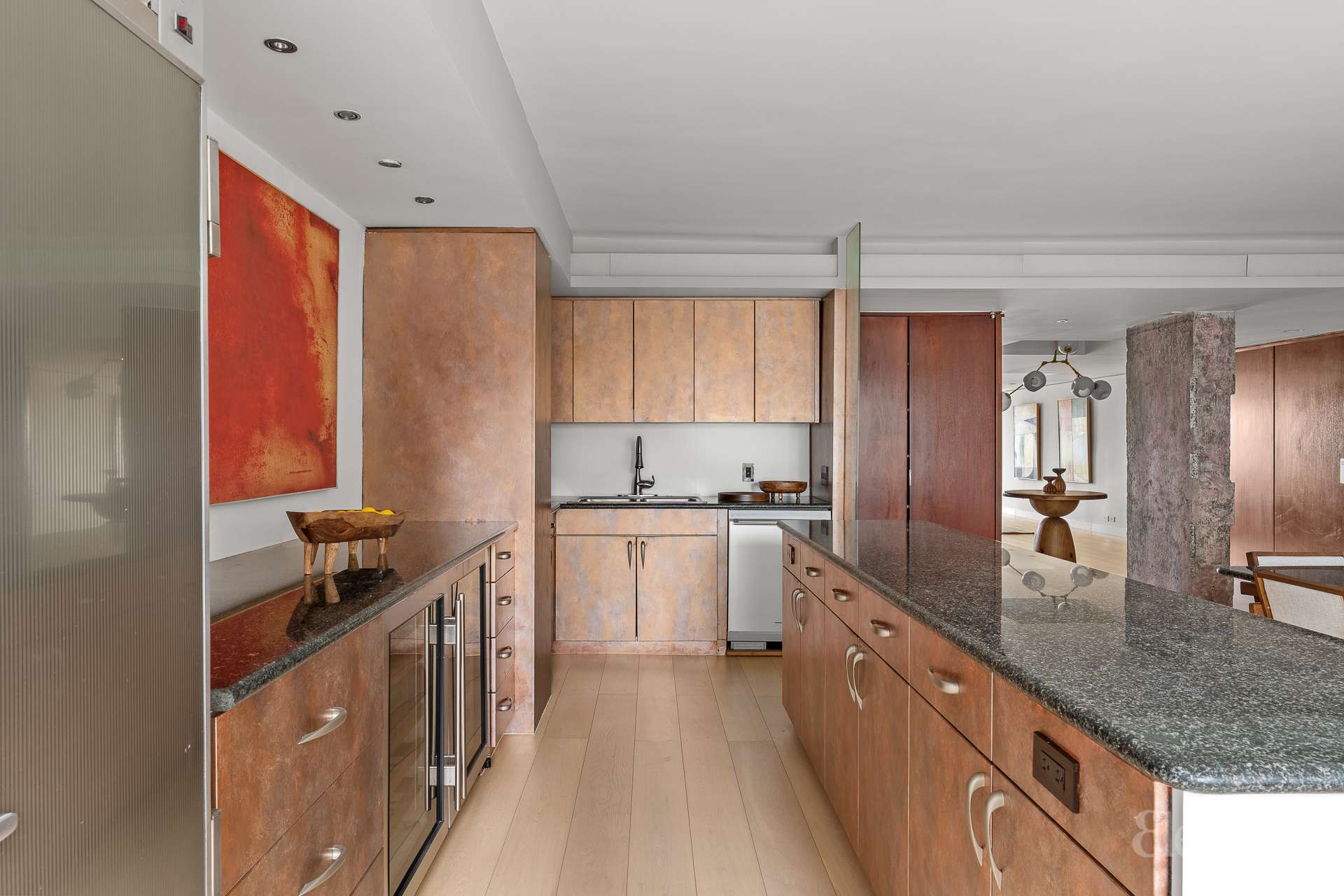 118 E 60th Street 33/32 Duplex