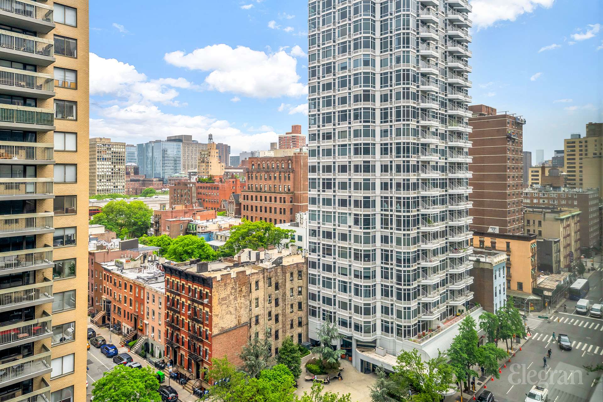 165 E 32nd Street 15C
