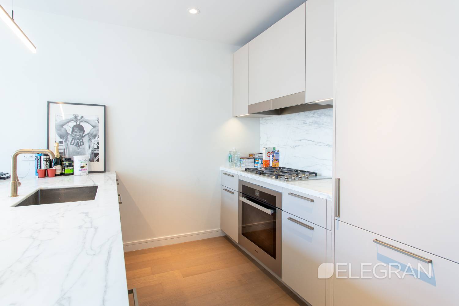 305 E 51st Street 18C