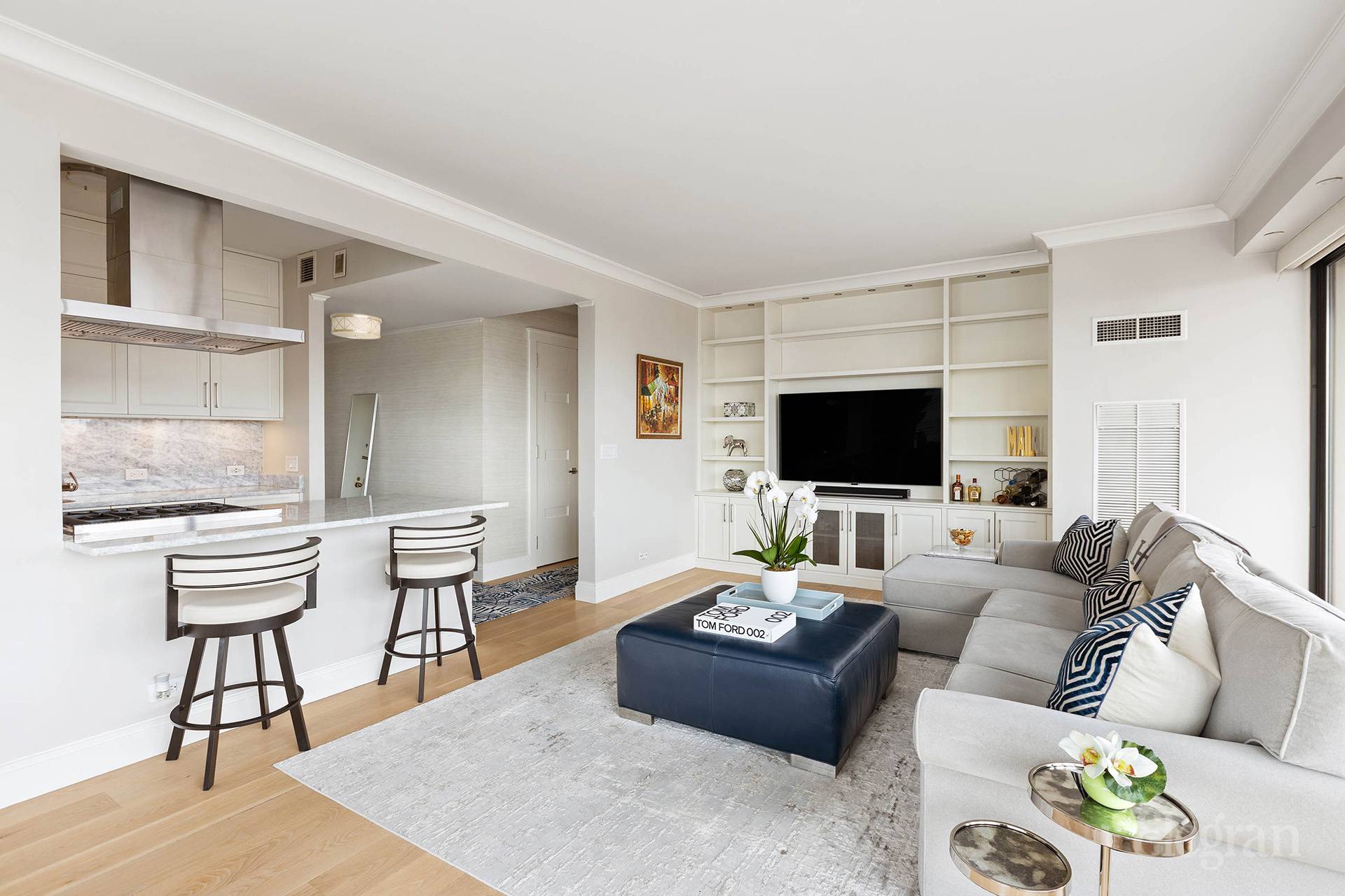 200 E 69th Street 28B