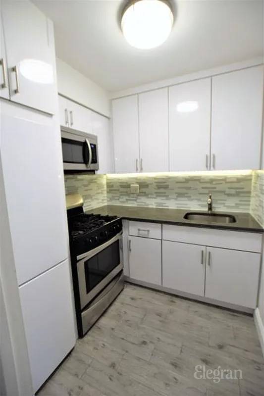 155 E 34th Street 11-U