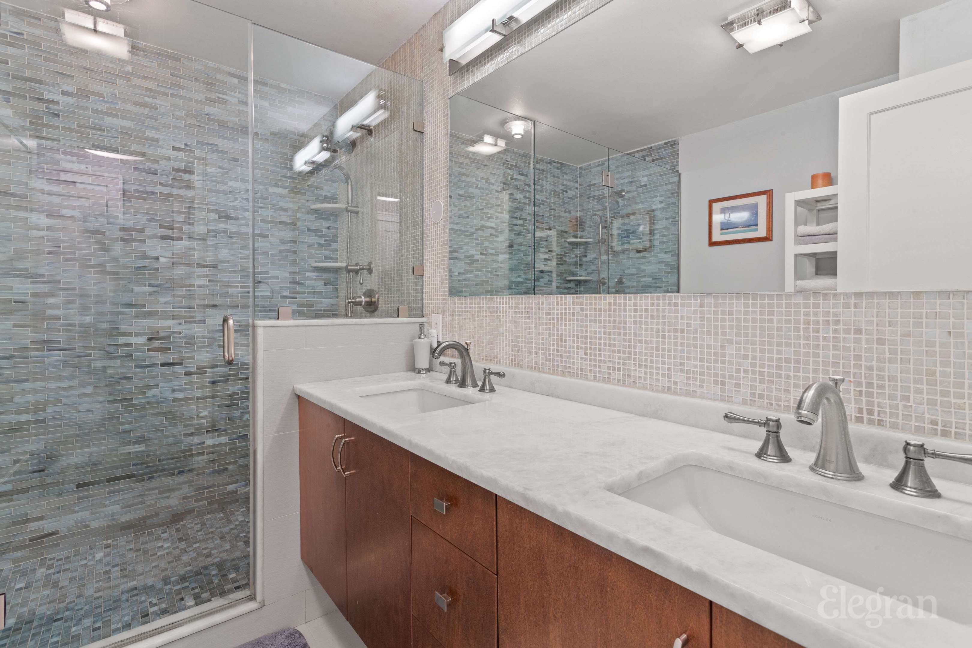 330 E 38th Street 8IJ