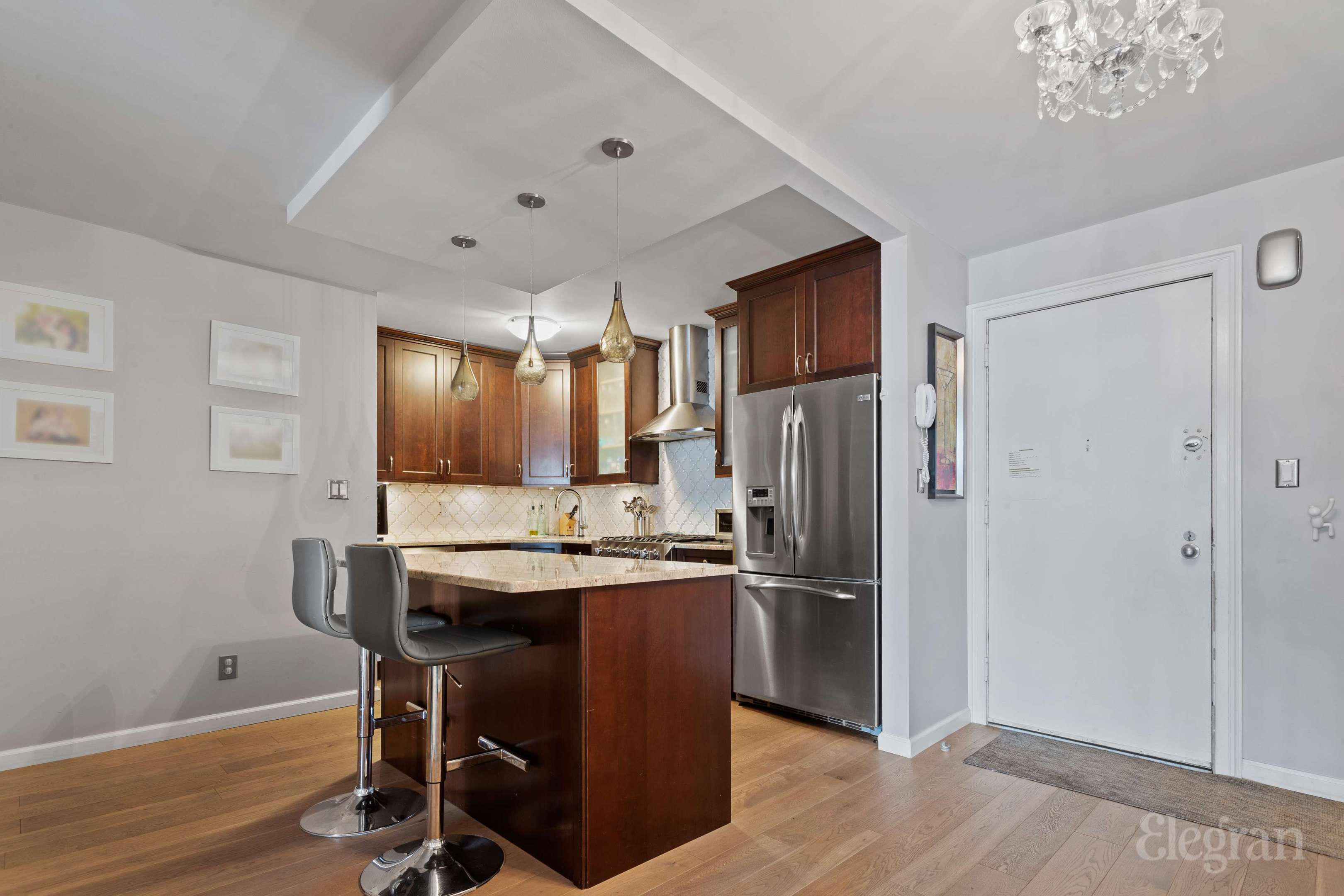 330 E 38th Street 8IJ