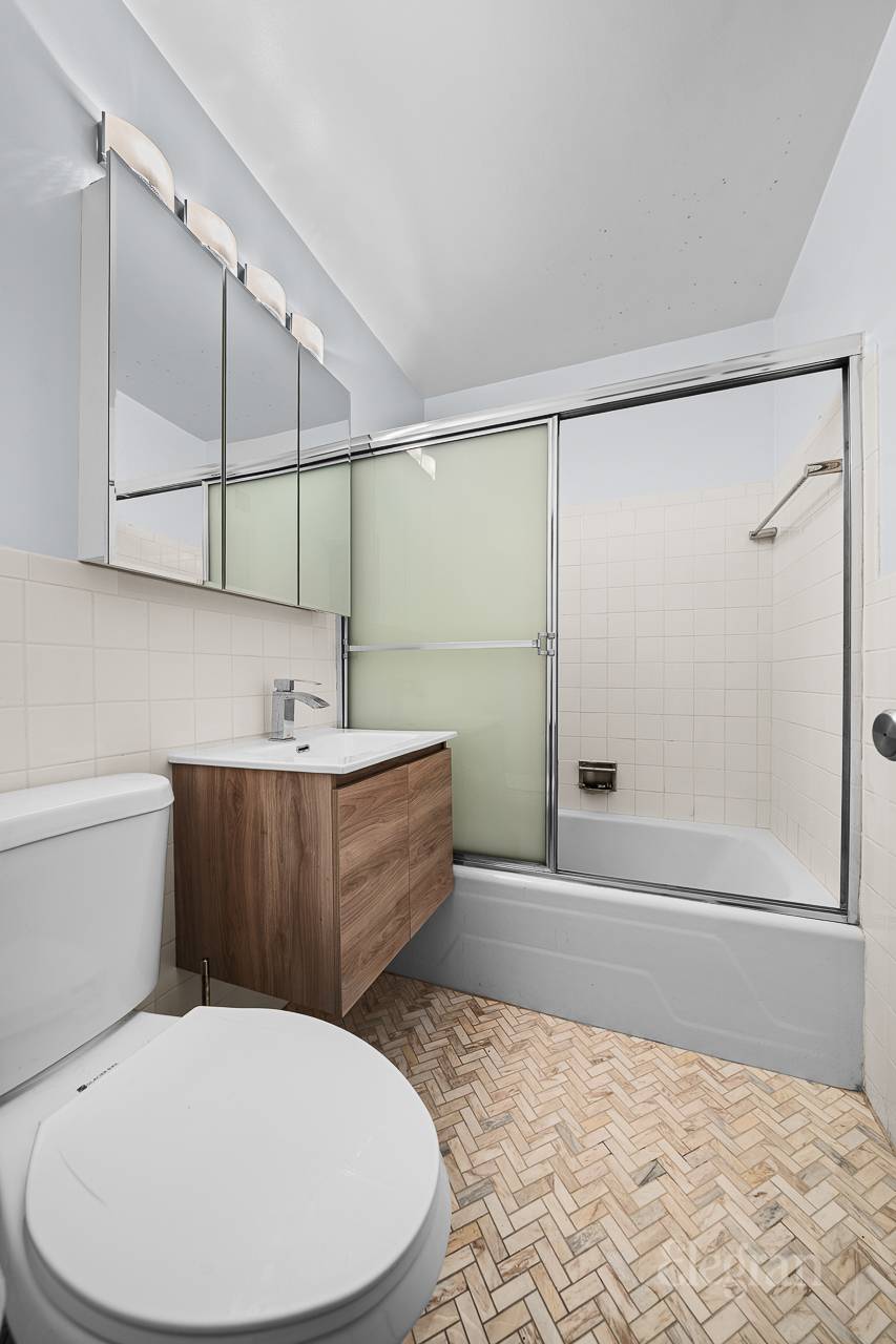 205 W End Avenue 15M