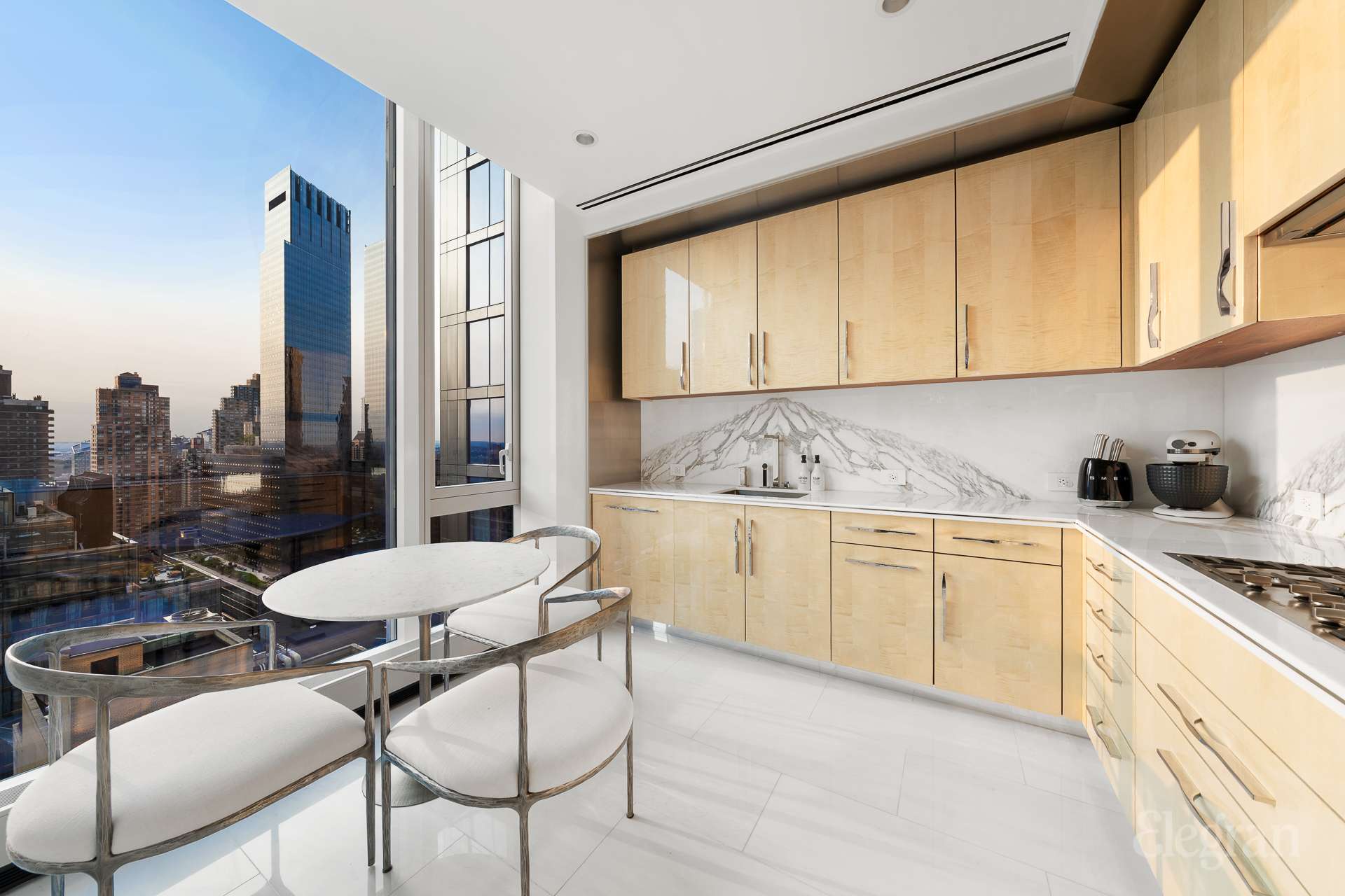 217 W 57th Street 34F