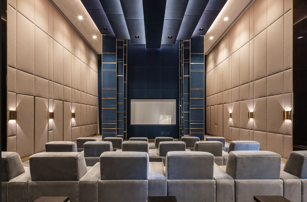 217 W 57th Street 34F