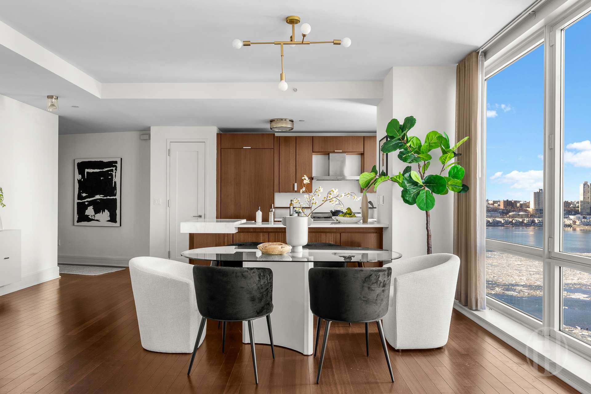 60 Riverside Boulevard 1902