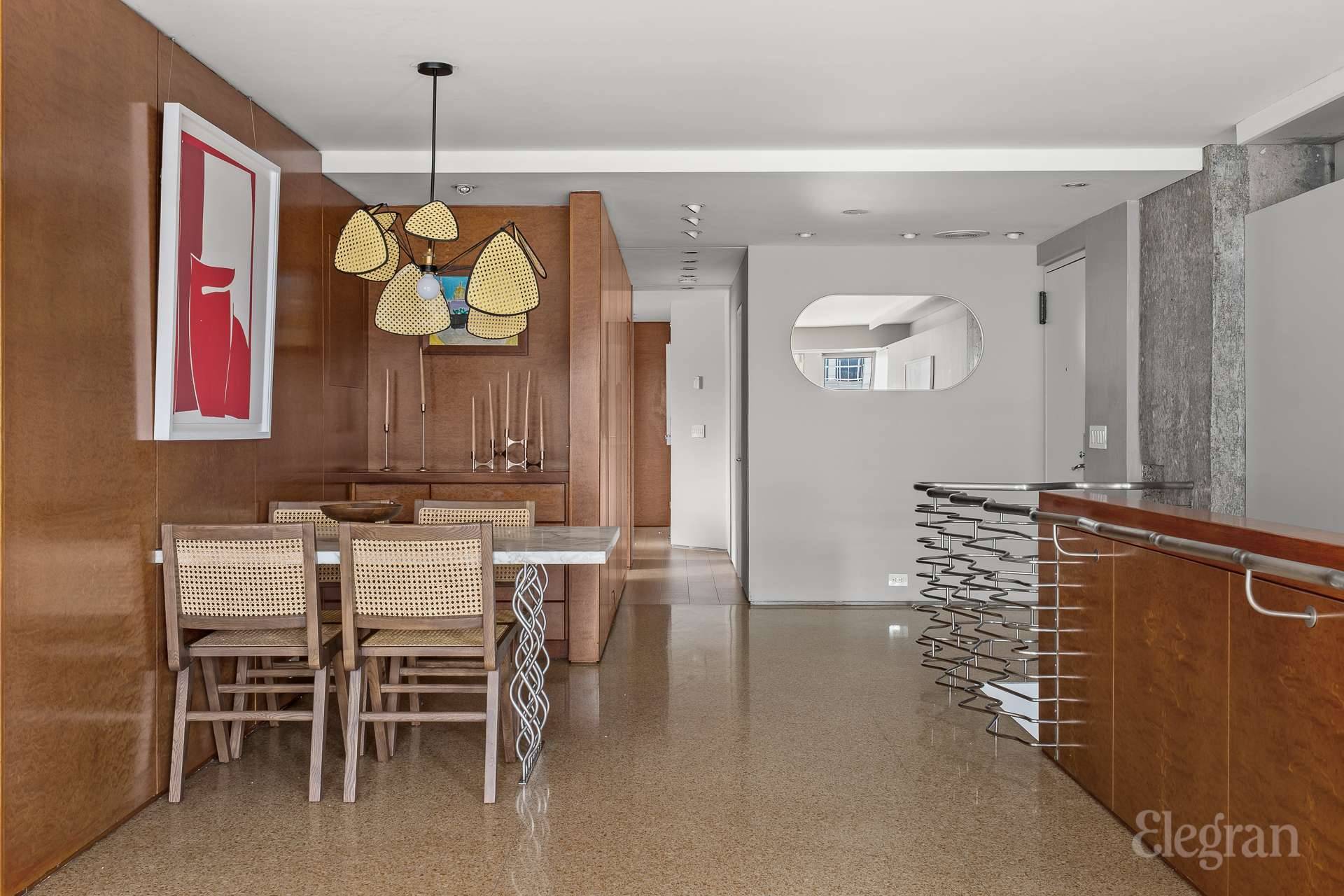118 E 60th Street 33/32 Duplex