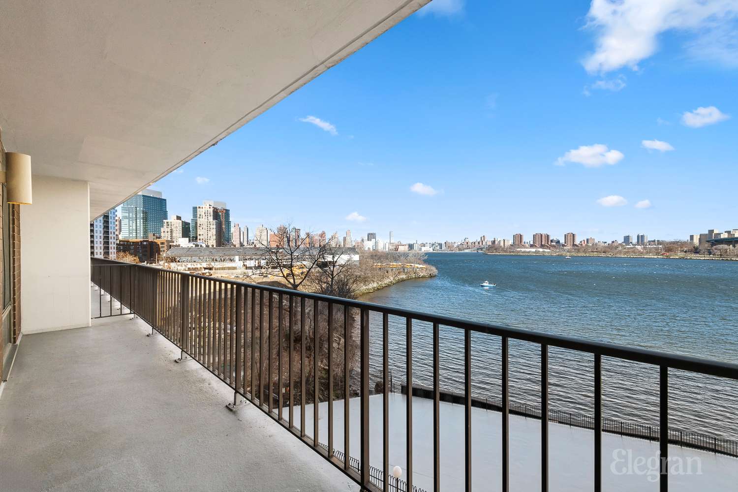 25-40 Shore Boulevard 4M