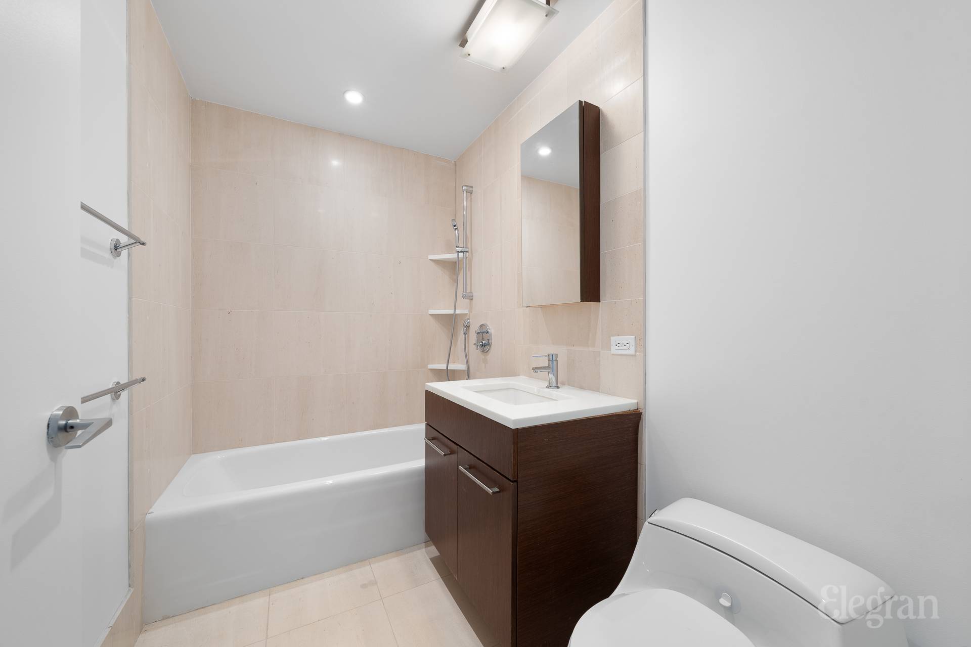 39 E 29th Street 8A